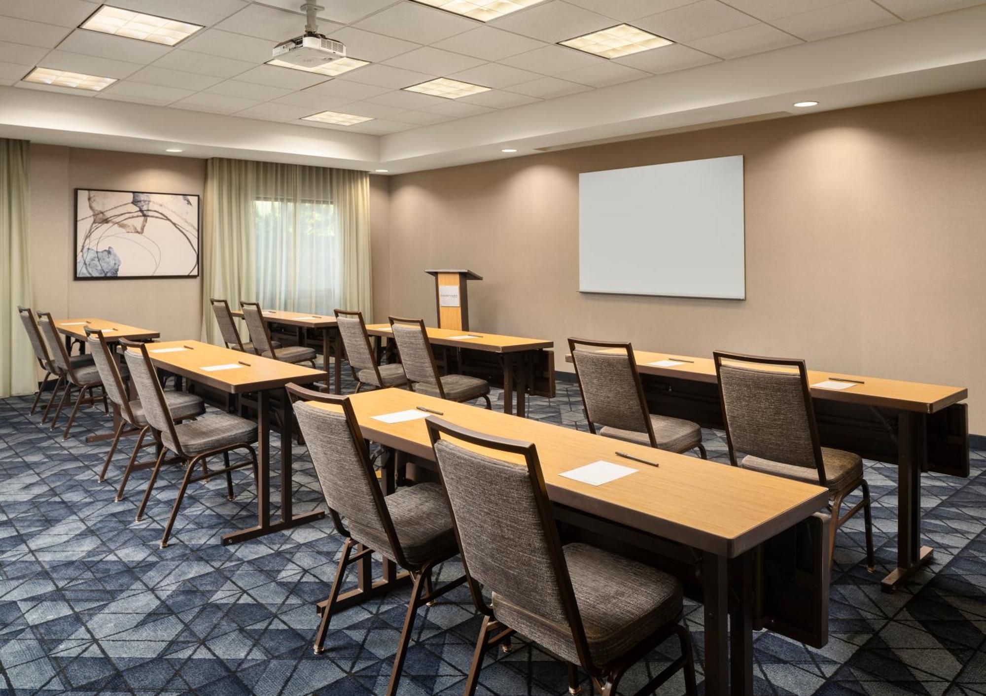 Courtyard By Marriott Denver North/Westminster Eastlake Eksteriør billede